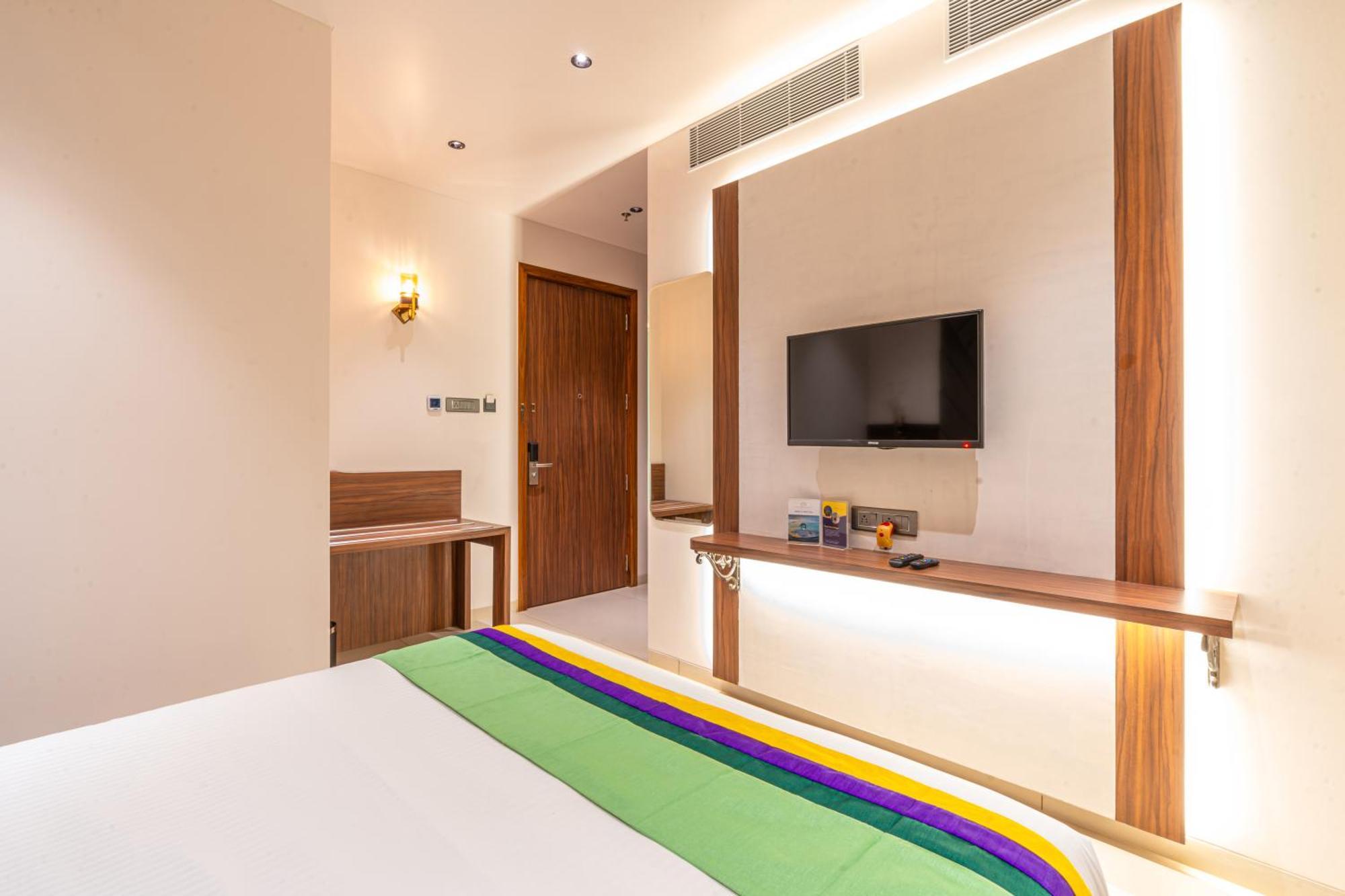 Treebo Premium Heritage Grand -Majiwada Тхане Экстерьер фото