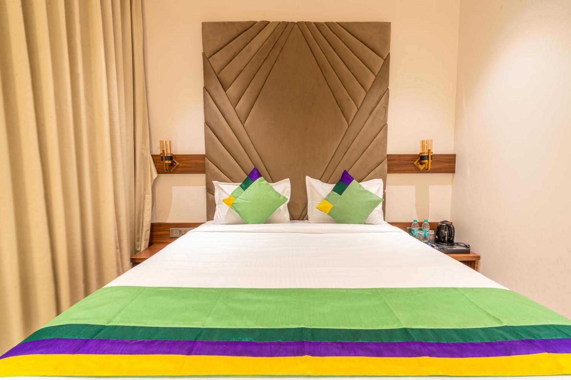 Treebo Premium Heritage Grand -Majiwada Тхане Экстерьер фото