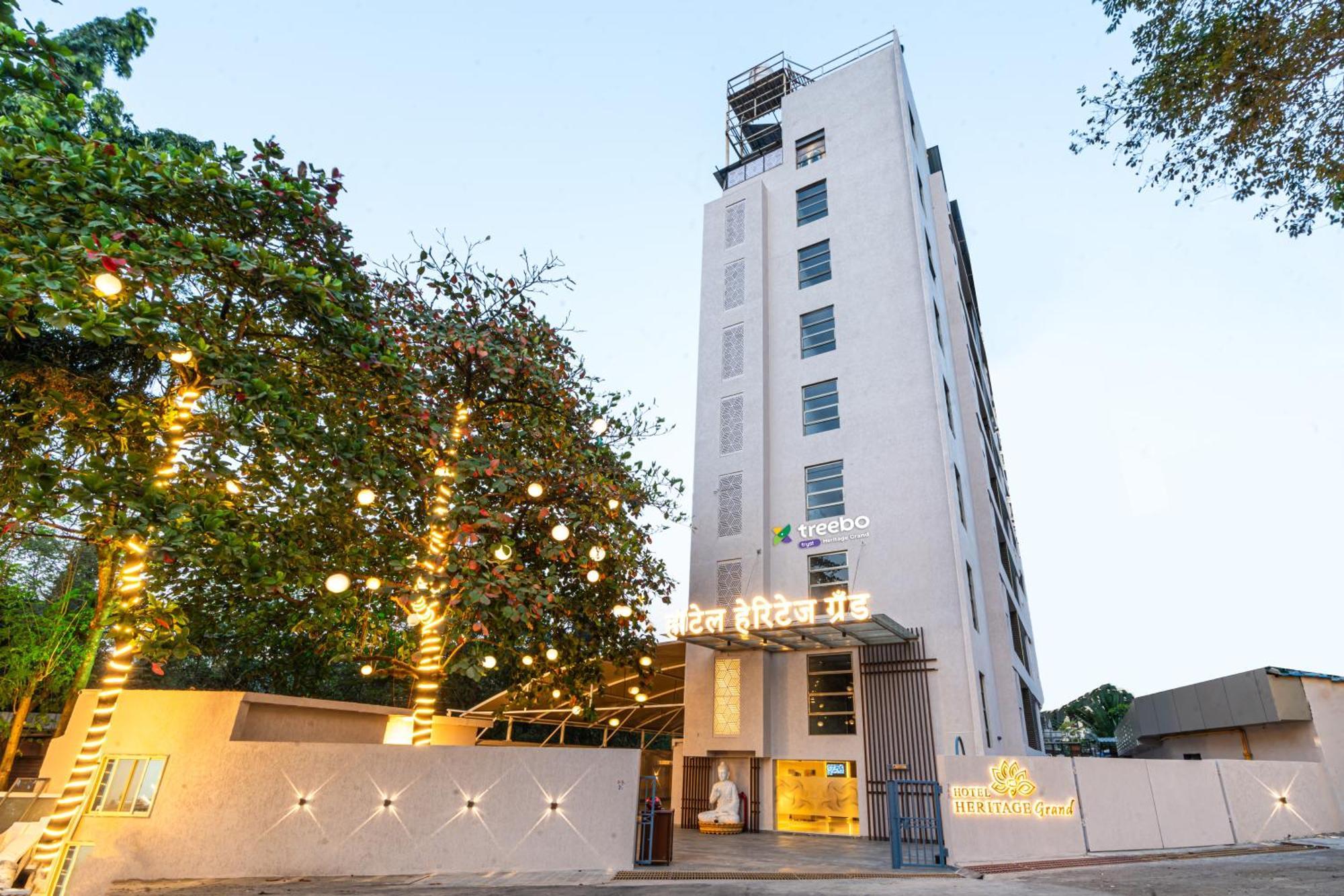 Treebo Premium Heritage Grand -Majiwada Тхане Экстерьер фото